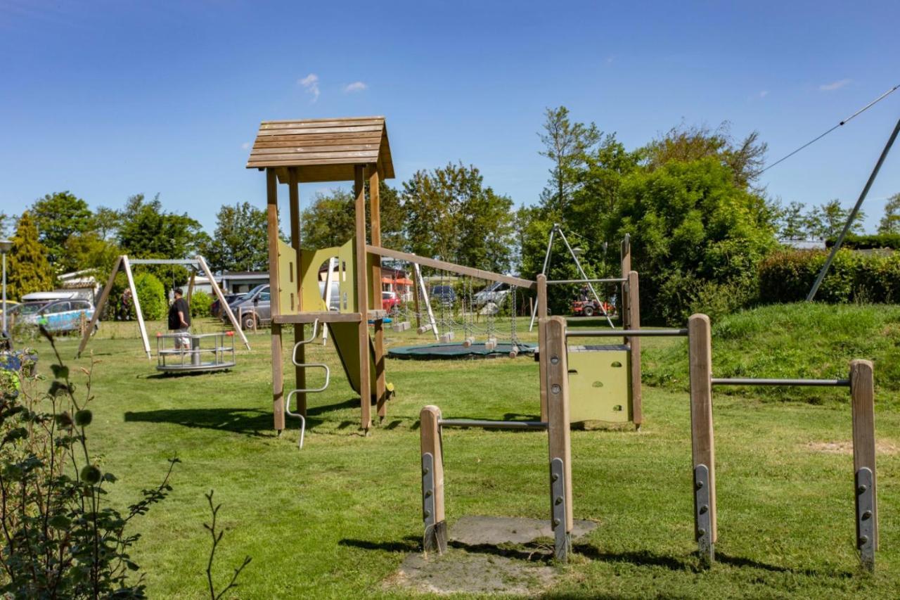 סנט מארטן Villa Aan 'T Wiel Op Recreatiepark De Wielen מראה חיצוני תמונה